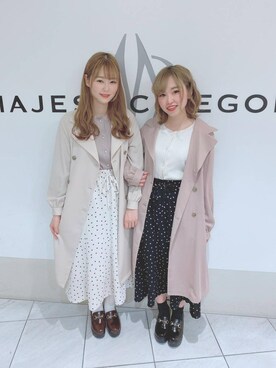 「双子コーデ」｜「アイテム（トレンチコート）」を使った、マジェスティックレゴン天王寺ミオ店スタッフさん（レディース・156cm）の春コーディネート