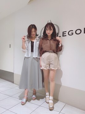 「ラップフレアスカート」｜マジェスティックレゴン天王寺ミオ店スタッフさん（レディース・156cm）の春コーディネート