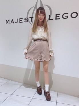 「ハート柄ブラウス」｜マジェスティックレゴン天王寺ミオ店スタッフさん（レディース・156cm）の春コーディネート