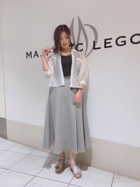 「ラップフレアスカート」｜マジェスティックレゴン天王寺ミオ店スタッフさん（レディース・156cm）の春コーディネート
