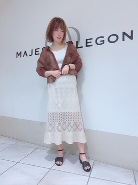 「透かし柄」｜「アイテム（スカート）」を使った、マジェスティックレゴン天王寺ミオ店スタッフさん（レディース・156cm）の夏コーディネート