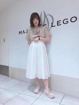 「カラースニーカー」｜「アイテム（スカート）」を使った、マジェスティックレゴン天王寺ミオ店スタッフさん（レディース・156cm）の夏コーディネート