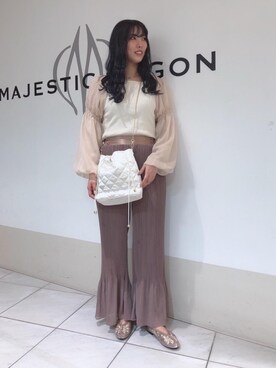 マジェスティックレゴン天王寺ミオ店スタッフさん（レディース・156cm）の秋コーディネート