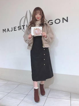 「黒スカート」｜「アイテム（その他アウター）」を使った、マジェスティックレゴン天王寺ミオ店スタッフさん（レディース・156cm）の冬コーディネート