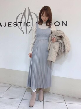 「プリーツ」｜「アイテム（ダウンジャケット/コート）」を使った、マジェスティックレゴン天王寺ミオ店スタッフさん（レディース・155cm）の冬コーディネート