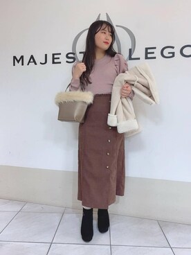 「リブニット」｜「アイテム（ライダースジャケット）」を使った、マジェスティックレゴン天王寺ミオ店スタッフさん（レディース・156cm）の冬コーディネート