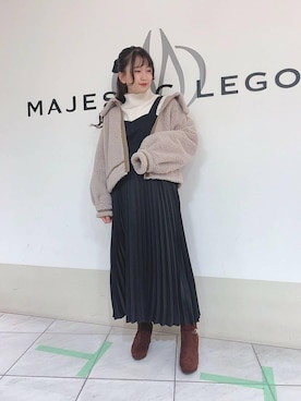 「プリーツ」｜「アイテム（その他アウター）」を使った、マジェスティックレゴン天王寺ミオ店スタッフさん（レディース・156cm）の冬コーディネート