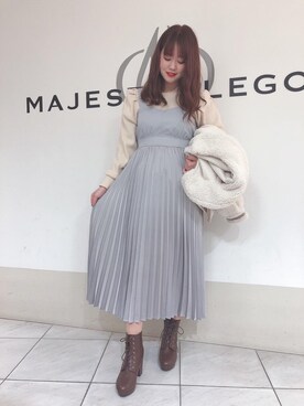 「プリーツ」｜「アイテム（その他アウター）」を使った、マジェスティックレゴン天王寺ミオ店スタッフさん（レディース・156cm）の冬コーディネート