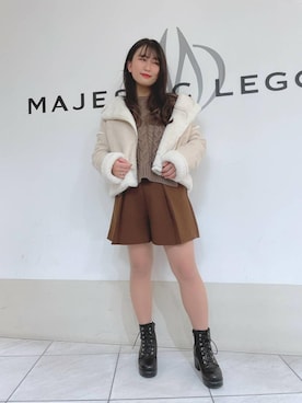 「ニットベスト」｜「アイテム（ライダースジャケット）」を使った、マジェスティックレゴン天王寺ミオ店スタッフさん（レディース・156cm）の冬コーディネート