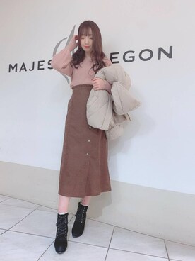 「ラメニット」｜「アイテム（ダウンジャケット/コート）」を使った、マジェスティックレゴン天王寺ミオ店スタッフさん（レディース・156cm）の冬コーディネート