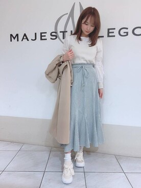 「マーメイド」｜「アイテム（トレンチコート）」を使った、マジェスティックレゴン天王寺ミオ店スタッフさん（レディース・156cm）の冬コーディネート