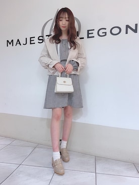 「新作」｜「アイテム（トレンチコート）」を使った、マジェスティックレゴン天王寺ミオ店スタッフさん（レディース・156cm）の冬コーディネート