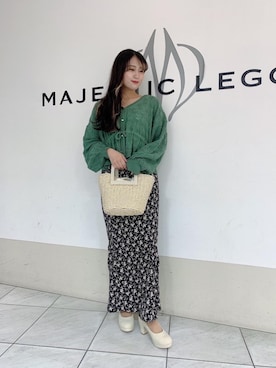 「透かし柄」｜マジェスティックレゴン天王寺ミオ店スタッフさん（レディース・151cm）の春コーディネート