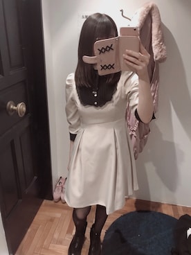 「８(eight)（エイト）のアイテム（ワンピース、ベージュ系）」を使った、かしゃこさん（レディース・164cm）の春コーディネート