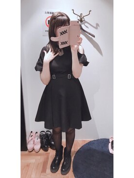 「８(eight)（エイト）のアイテム（ワンピース、ブラック系）」を使った、かしゃこさん（レディース・164cm）の春コーディネート