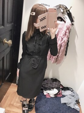 「８(eight)（エイト）のアイテム（ワンピース/ドレス、ブラック系）」を使った、かしゃこさん（レディース・164cm）の秋コーディネート