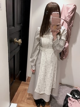 「８(eight)（エイト）のアイテム（ワンピース、グレー系）」を使った、かしゃこさん（レディース・164cm）の冬コーディネート
