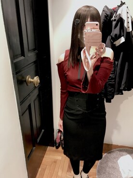 「８(eight)（エイト）のアイテム（トップス、レッド系）」を使った、かしゃこさん（レディース・164cm）の冬コーディネート