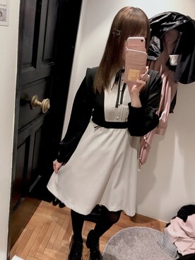 「８(eight)（エイト）のアイテム（ワンピース、ベージュ系）」を使った、かしゃこさん（レディース・164cm）の冬コーディネート