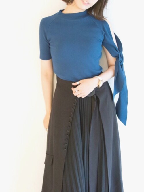 ニット/セーター ASYMMETRY KNOT SLEEVE KNIT Ameri（アメリ）の「ASYMMETRY KNOT SLEEVE KNIT（ニット/セーター