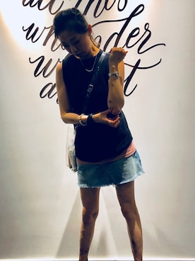 「Abercrombie&Fitch（アバークロンビーアンドフィッチ）のアイテム（スカート）」を使った、Haze大脚怪さん（レディース・174cm）の夏コーディネート