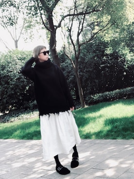 「ina-（イナ）のアイテム」を使った、Haze大脚怪さん（レディース・174cm）の春コーディネート