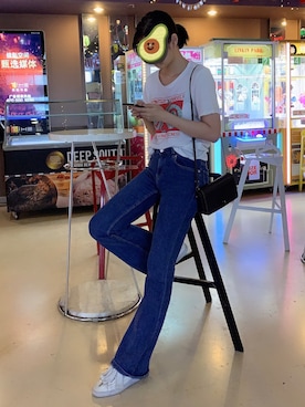 「MONKI（モンキ）のアイテム（Tシャツ/カットソー）」を使った、UrchinJeさん（レディース・173cm）の秋コーディネート