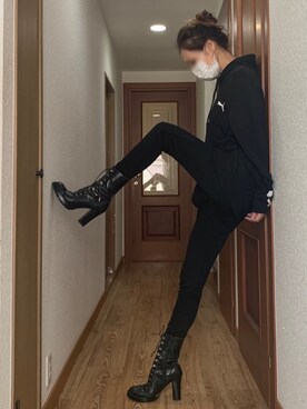 「NINE（ナイン）のアイテム（シューズ）」を使った、ももこさん（レディース・168cm）の春コーディネート