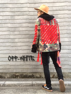 酒井晟史さんの（off white | オフホワイト）を使ったコーディネート