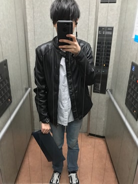 「MAISON KITSUNE」｜「アイテム（ライダースジャケット）」を使った、SeNaさん（メンズ・170cm）の秋コーディネート