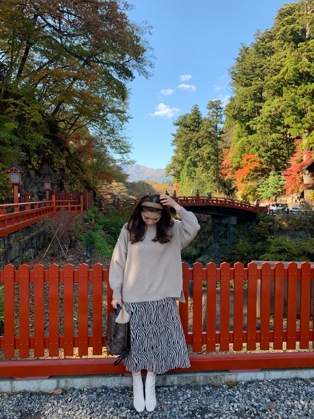 「プチプラ、girl、Cute、かわいい、TOKYO、Japan」｜「WEGOのWEGO/ワイドフェイクレザーカチューシャ（カチューシャ、ベージュ系）」を使った、erikabocalanさん（レディース・160cm）の春コーディネートの1枚目の写真