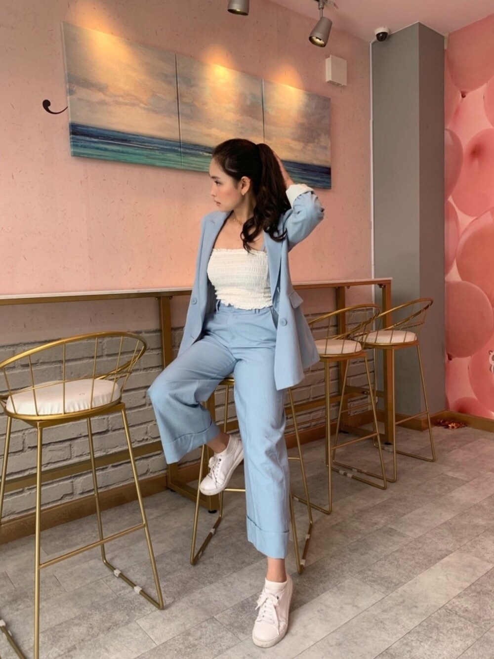 「セットアップ、東京、TOKYO、Japan、pastel、Cute、春アウター、パステル映える春、パステルカラー」｜「Bershkaのアイテム（パンツ、ブルー系）」を使った、erikabocalanさん（レディース・160cm）の冬コーディネートの1枚目の写真