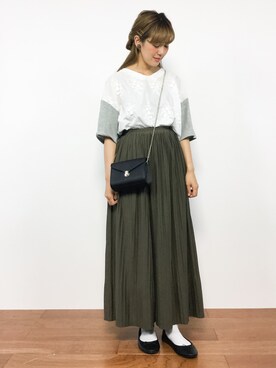 「earth music&ecology（アースミュージックアンドエコロジー）のカットプリーツスカーチョ（その他パンツ）」を使った、piya*さん（レディース・154cm）の夏コーディネート