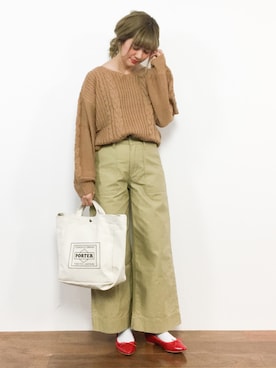 「ケーブルニット」｜「アイテム（チノパンツ）」を使った、piya*さん（レディース・154cm）の冬コーディネート