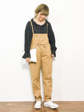 「coca（coca）（コカ）のアイテム（サロペット/オーバーオール）」を使った、piya*さん（レディース・154cm）の冬コーディネート
