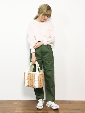 「ワッフル」｜「アイテム（チノパンツ）」を使った、piya*さん（レディース・154cm）の春コーディネート