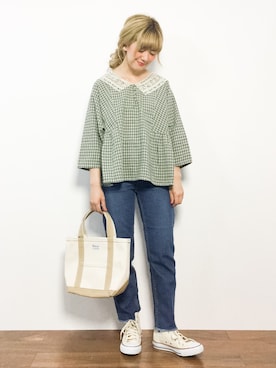 「Mila Owen（ミラオーウェン）のカットオフストレートデニム（デニムパンツ）」を使った、piya*さん（レディース・154cm）の春コーディネート