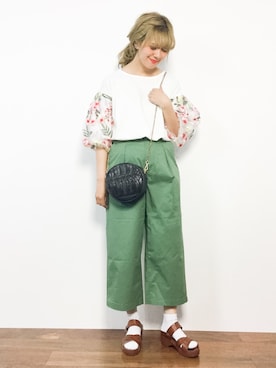 「刺繍」｜「アイテム（その他トップス）」を使った、piya*さん（レディース・154cm）の春コーディネート