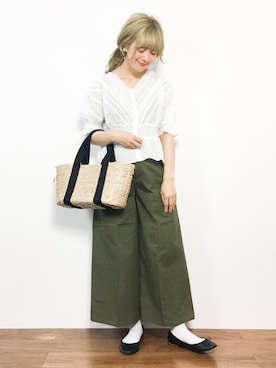 「KBF+（ケービーエフプラス）のアイテム（パンツ）」を使った、piya*さん（レディース・154cm）の春コーディネート