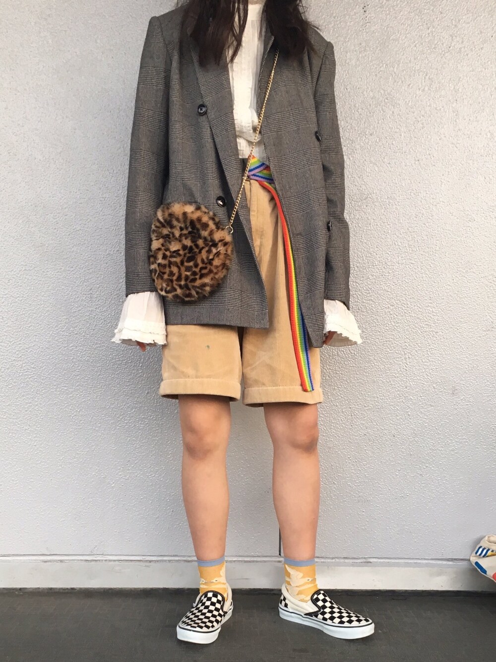 「nylonjapan、パンツスタイル、カラフル、秋コーデ、ootd、VANS、かわいい」｜「GUのアイテム（ジャケット/アウター、グレー系）」を使った、ユミ(17)さん（レディース・164cm）の秋コーディネートの1枚目の写真