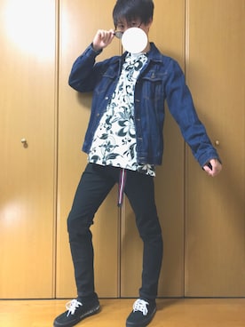 「フォロバ」｜「アイテム（デニムジャケット）」を使った、taro_さん（メンズ・176cm）の秋コーディネート