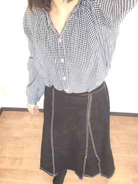 「AS KNOW AS PINKY（アズノゥアズピンキー）のアイテム（スカート、ブラック系）」を使った、kotonaさん（レディース・153cm）の春コーディネート