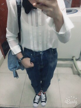 「アイテム（ボディバッグ/ウエストポーチ、ブルー系）」を使った、JoyceRoccckさん（レディース・158cm）の夏コーディネート