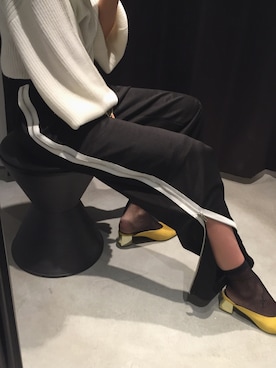 「ローパンプス」｜草野春香さん（レディース・170cm）の冬コーディネート