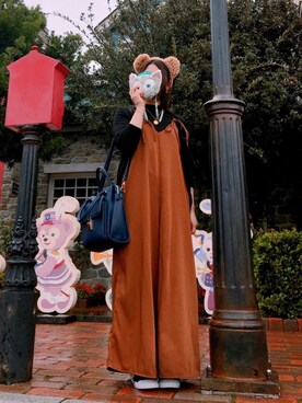 「秋のブラウンスタイル」｜「アイテム（オールインワン・サロペット）」を使った、りおんぐさん（レディース・150cm）の秋コーディネート