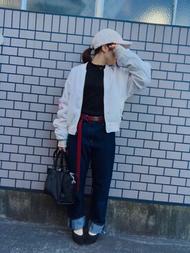 「キャップ女子」｜「アイテム（MA-1）」を使った、りおんぐさん（レディース・150cm）の冬コーディネート