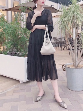 Tomomi  Shimozatoさんのコーディネート