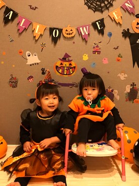 「アイテム（ドレス、ブラック系）」を使った、K&I___☺︎︎さん（キッズ・90cm）の秋コーディネート