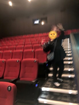 「ZARA（ザラ）のアイテム（トップス、ブラック系）」を使った、misaki さん（レディース・159cm）の秋コーディネート