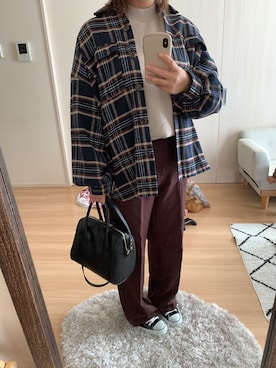 「CONVERSE（コンバース）のCONVERSE コンバース オール スター オックス / ALL STAR OX(BLACK) 32160321（スニーカー）」を使った、ayuさん（レディース・162cm・20代）の秋コーディネート